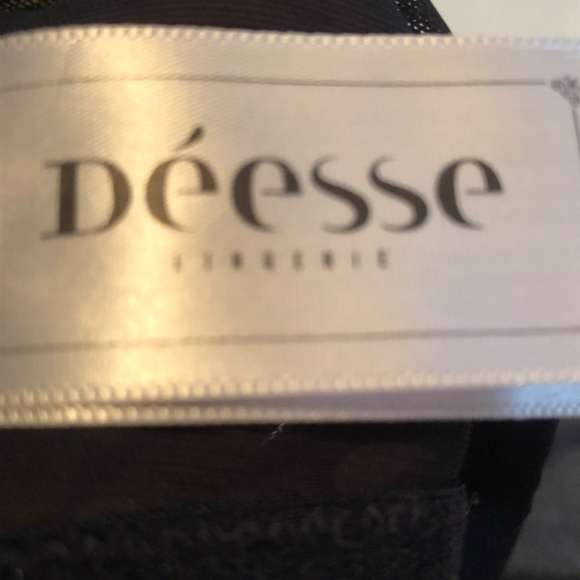 Deesse bra, size 44 D -pink with grey - new or just tried on - Picture 6 of 8